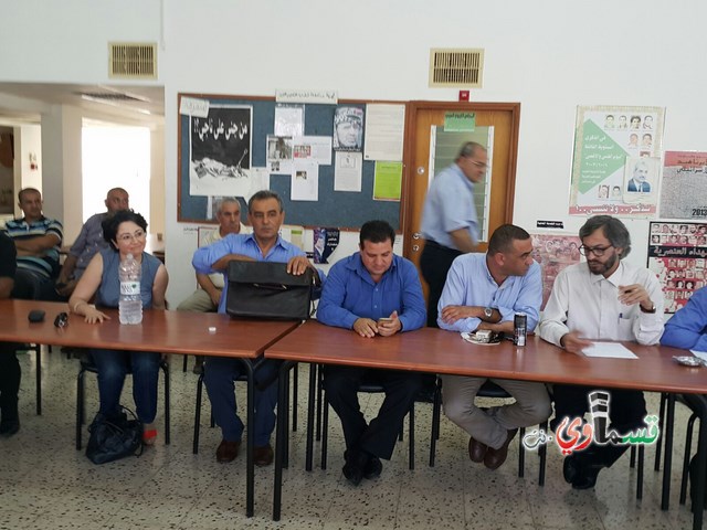  الناصرة :محمد بركة رئيسًا للجنة المتابعة بعد التصويت لتزكيته  ويعلن استقالته من رئاسة الجبهة ليتفرغ للمتابعة 